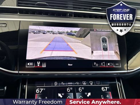 Used 2024 Audi S8 AWD/4WD image 26