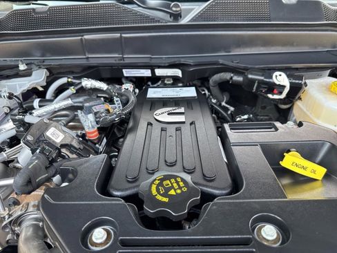New 2026 RAM 2500 Laramie w/ Night Edition AWD/4WD image 43
