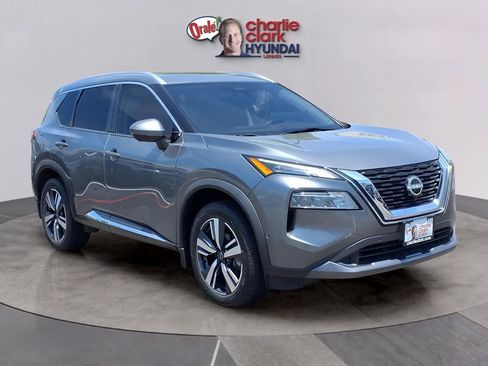Used 2023 Nissan Rogue SL w/ SL Premium Package FWD image 7