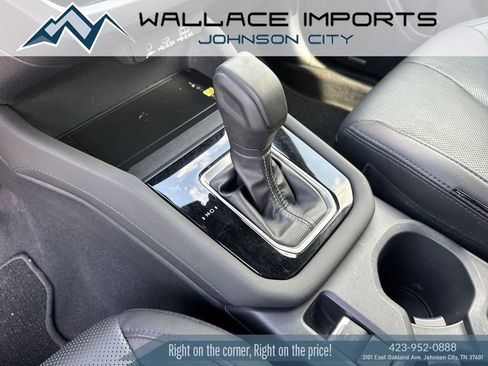 Certified 2025 Subaru Forester Limited AWD/4WD image 17