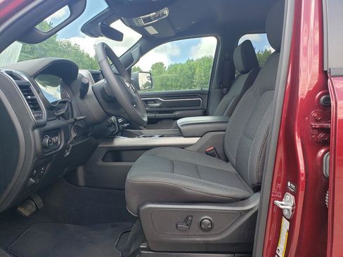 Used 2025 RAM 1500 Big Horn AWD/4WD image 10