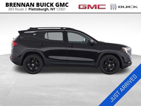 Used 2020 GMC Terrain SLE w/ Driver Convenience Package AWD/4WD image 6