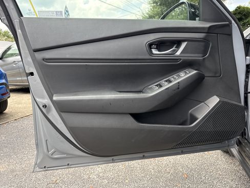 Used 2025 Honda Accord SE image 30