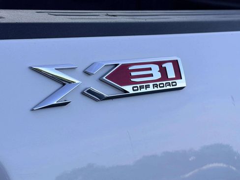 Used 2021 GMC Sierra 3500 4x4 Crew Cab w/ Convenience Package image 7
