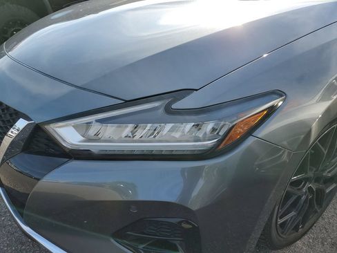 Certified 2019 Nissan Maxima SR w/ Premium Package FWD image 7