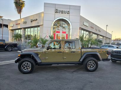 New 2026 Jeep Gladiator Rubicon w/ Steel Power Dome Hood Package