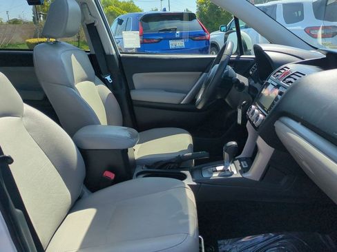 Used 2016 Subaru Forester 2.5i Limited w/ Popular Package #2 AWD/4WD image 25