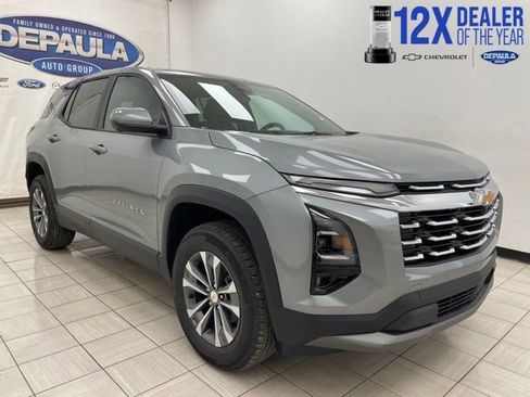 New 2026 Chevrolet Equinox LT w/ Convenience Package II AWD/4WD image 1
