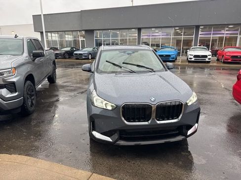 Used 2023 BMW X1 xDrive28i w/ Convenience Package image 4