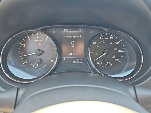 Used 2020 Nissan Rogue SV w/ Premium Package image 23