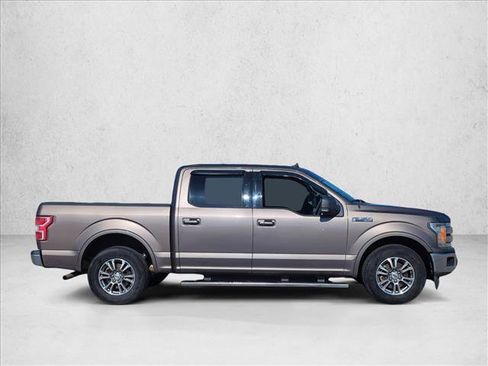Used 2019 Ford F150 Lariat image 4