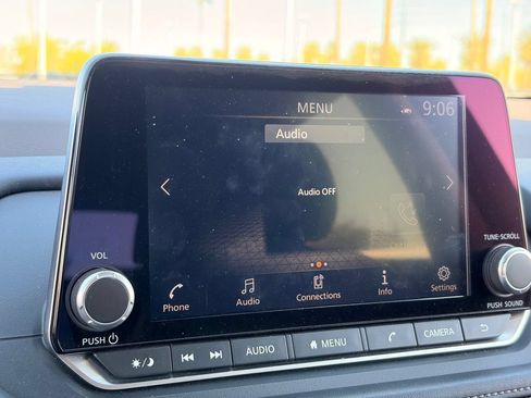 Certified 2023 Nissan Rogue SV FWD image 20