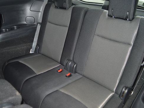 Used 2019 Nissan Pathfinder SV AWD/4WD image 21