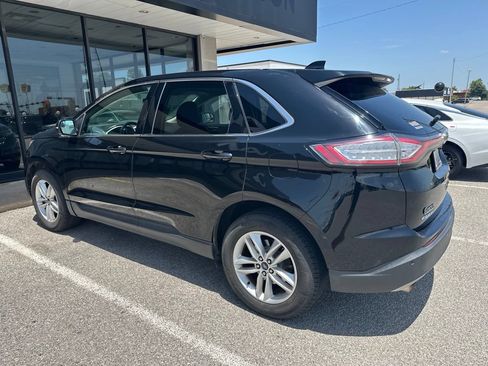 Used 2018 Ford Edge SEL w/ Equipment Group 201A AWD/4WD image 3