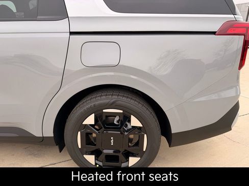 New 2026 Kia Carnival EX FWD image 9