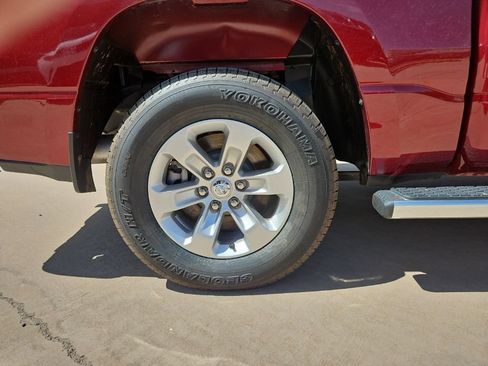 Used 2023 RAM 1500 Laramie RWD image 9