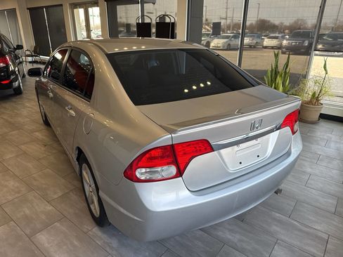 Used 2010 Honda Civic LX-S image 9