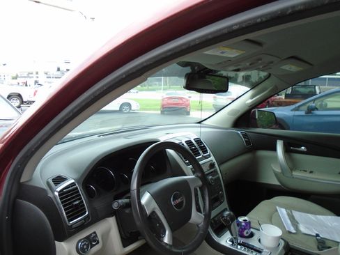 Used 2011 GMC Acadia SLT AWD/4WD image 3
