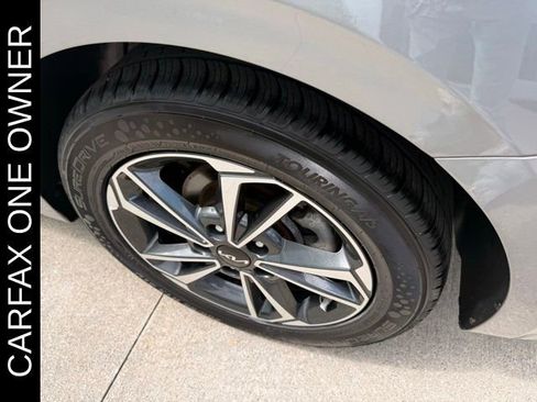 Used 2024 Kia Forte LXS FWD image 10