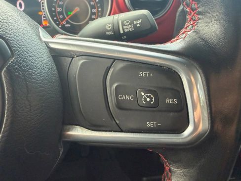 Used 2023 Jeep Wrangler Unlimited Rubicon AWD/4WD image 26