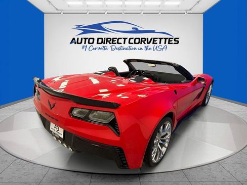 Used 2016 Chevrolet Corvette Z06 w/ 3LZ Preferred Equipment Group RWD image 9