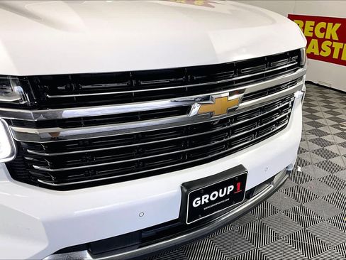 Used 2021 Chevrolet Tahoe LT w/ LT Signature Package image 28