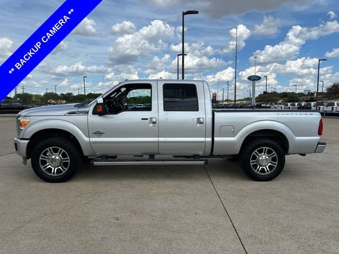Used 2014 Ford F250 Platinum w/ FX4 Off-Road Package AWD/4WD image 10