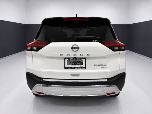 Certified 2023 Nissan Rogue Platinum AWD/4WD image 9