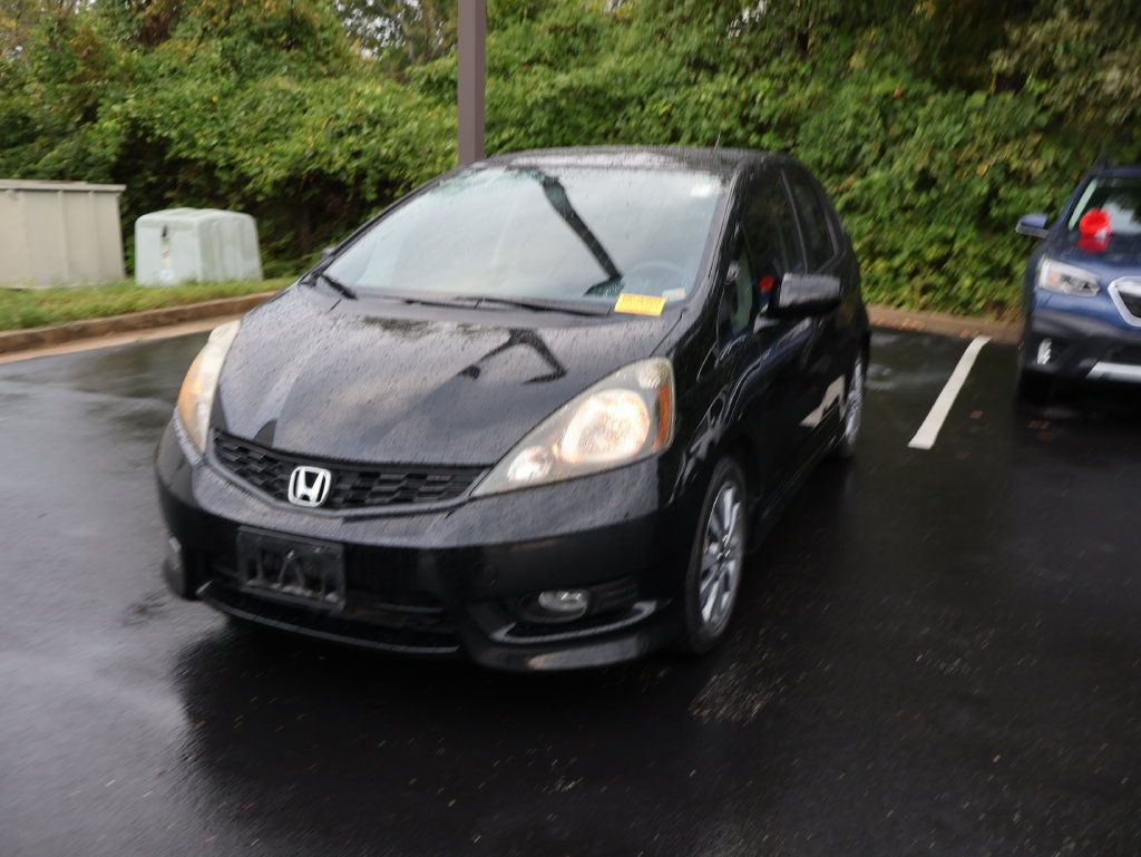 Used 2013 Honda Fit Sport image 3