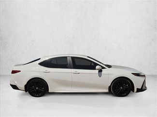 Used 2025 Toyota Camry SE FWD video 4