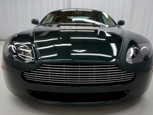Used 2008 Aston Martin V8 Vantage Roadster image 40