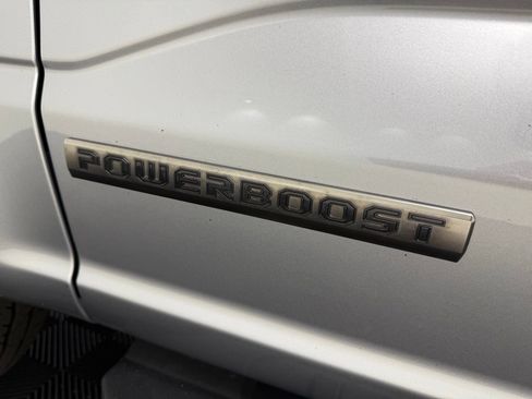 Used 2025 Ford F150 Lariat w/ Equipment Group 501A Mid AWD/4WD image 11