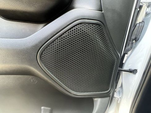 Used 2023 RAM 1500 Big Horn image 25