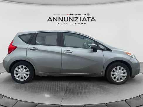 Used 2015 Nissan Versa Note SV FWD image 6