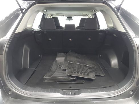 Used 2019 Toyota RAV4 XLE AWD/4WD image 11