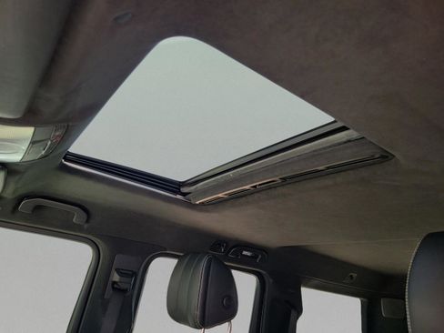 Certified 2019 Mercedes-Benz G 63 AMG 4MATIC image 27