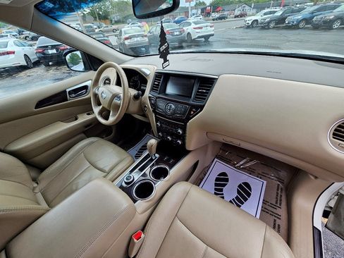 Used 2014 Nissan Pathfinder SL AWD/4WD image 61
