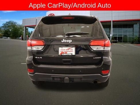 Used 2020 Jeep Grand Cherokee Laredo w/ Security & Convenience Group AWD/4WD image 5