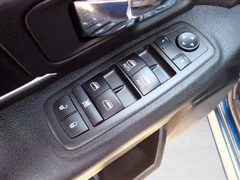Used 2021 RAM 1500 Warlock w/ Warlock Decor Package AWD/4WD image 12