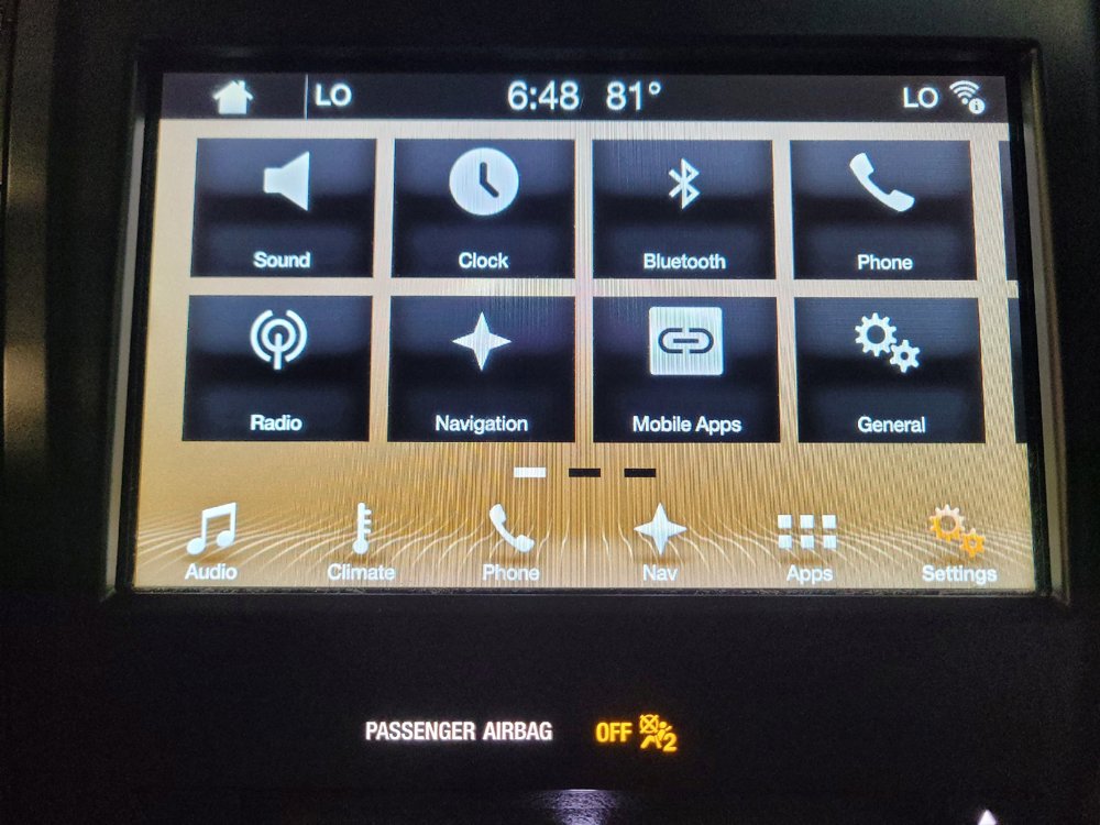 Used 2018 Lincoln MKC Select w/ Select Plus Package FWD image 25