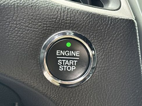 Used 2024 Ford Edge ST-Line image 36