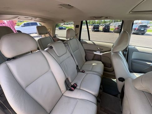 Used 2006 Volvo XC90 2.5T AWD/4WD image 32