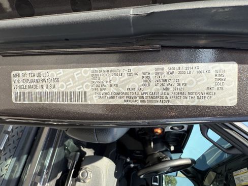 Used 2024 Jeep Wrangler Sport AWD/4WD image 34