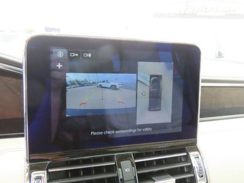 Used 2018 Lincoln Navigator L Reserve w/ Technology Package image 31