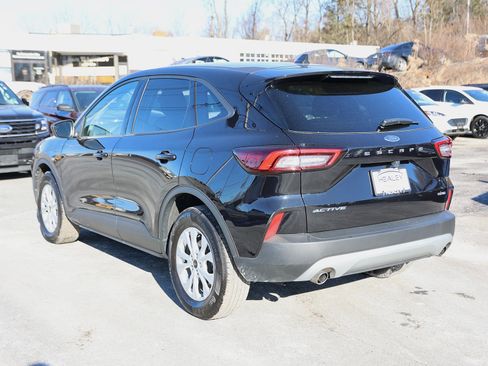 Used 2025 Ford Escape Active image 5