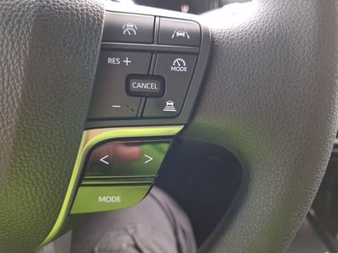 Used 2026 Toyota Camry LE w/ Convenience Package image 21