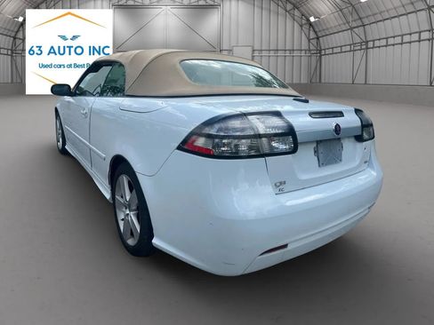 Used 2011 Saab 9-3 2.0T w/ Comfort Package image 3