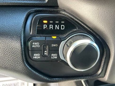 Used 2020 RAM 1500 Big Horn AWD/4WD image 22