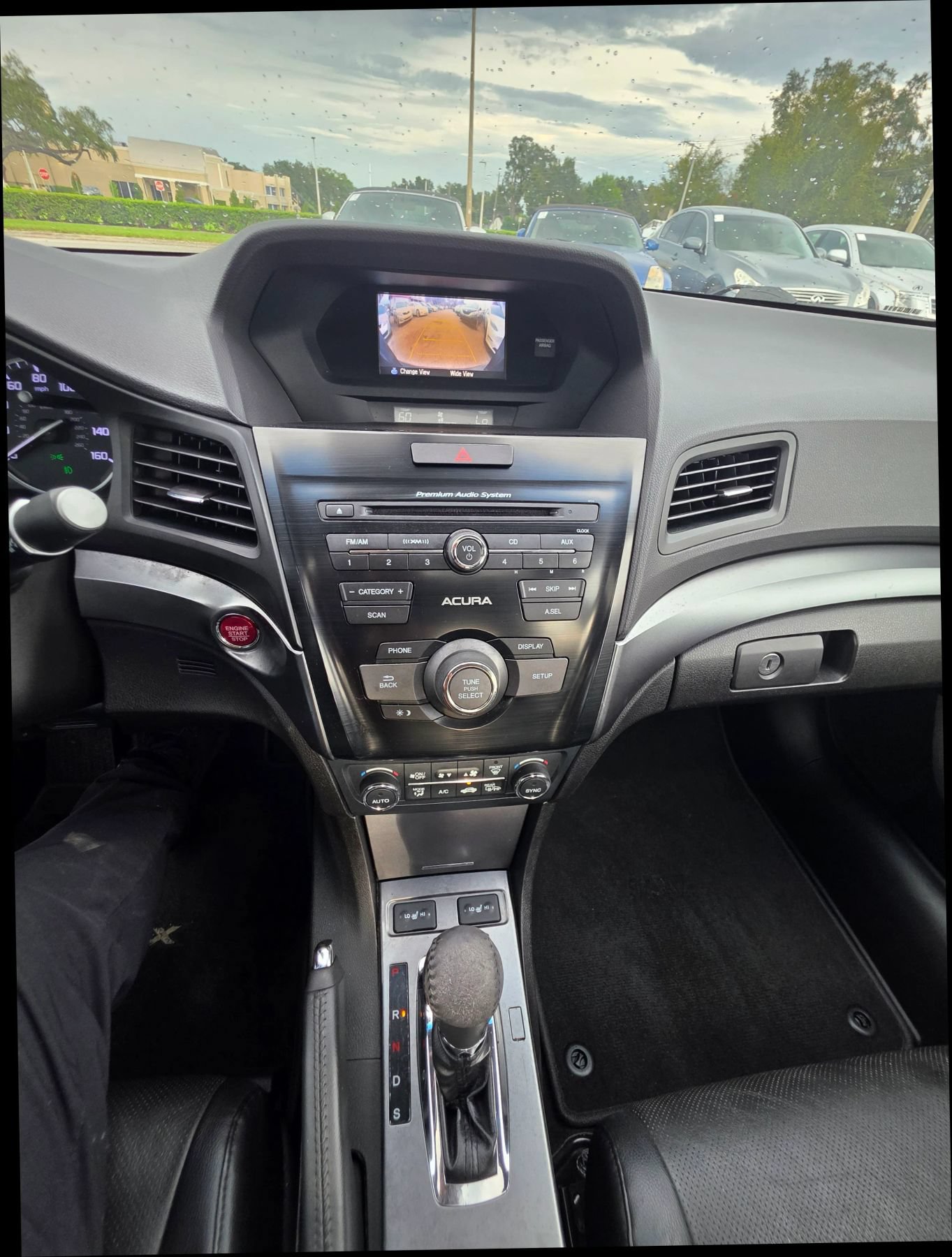 Used 2013 Acura ILX w/ Premium Package FWD image 22