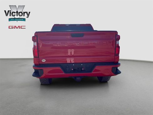 Used 2021 Chevrolet Silverado 1500 RST image 15